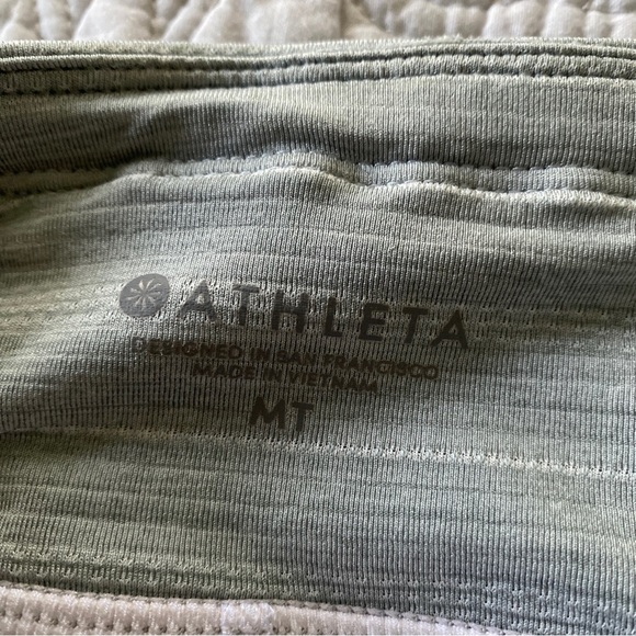 Athleta Gray Swagger Tennis Skort - Picture 2 of 7